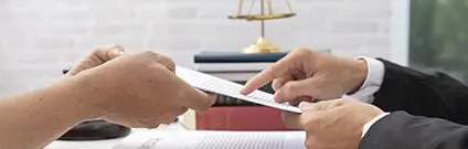 Normativa y asesoramiento laboral: contratación y subcontratación