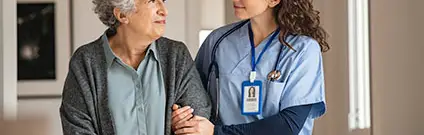 Atención sociosanitaria a personas dependientes con Alzheimer u otras demencias en instituciones sociales