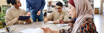 Orientación y formación a personas migrantes