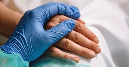 Intervención en la atención sociosanitaria en instituciones