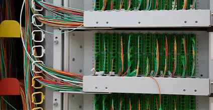 Montaje y mantenimiento de infraestructuras de telecomunicaciones en edificios