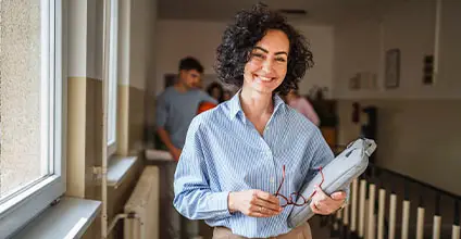 Aplicación técnica de movilidad, orientación y deambulación en los desplazamientos internos por el centro educativo del alumnado con necesidades educativas especiales (ACNEE)