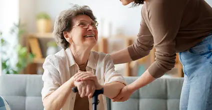 Coordinación y apoyo a la dirección de recursos y servicios dirigidos a las personas mayores