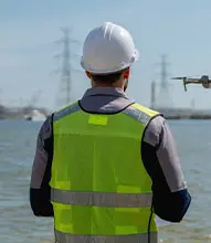 Radiofonista y Coordinación de Drones en Espacio Aéreo Controlado