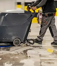 Operador de maquinaria de limpieza (barredora industrial, máquina inyección extracción y rotativa)