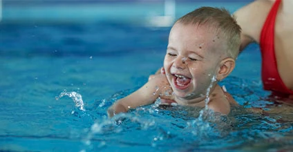 Actividades acuáticas para bebés