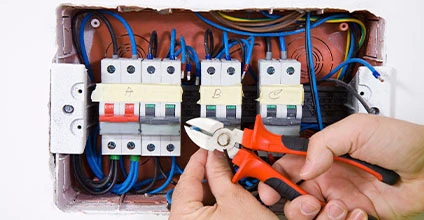 Dispositivos y circuitos eléctricos