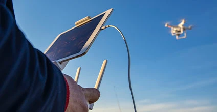 Formación para piloto profesional de drones (STS)