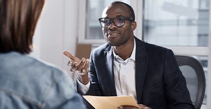 Formación gratuita en comunicacion-asertividad-y-escucha-activa-en-la-empresa