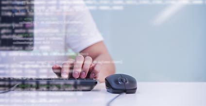 Formación gratuita en %%tb-image-alt-text%%