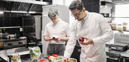 Curso de Procedimientos básicos en el servicio de cocina en Cantabria